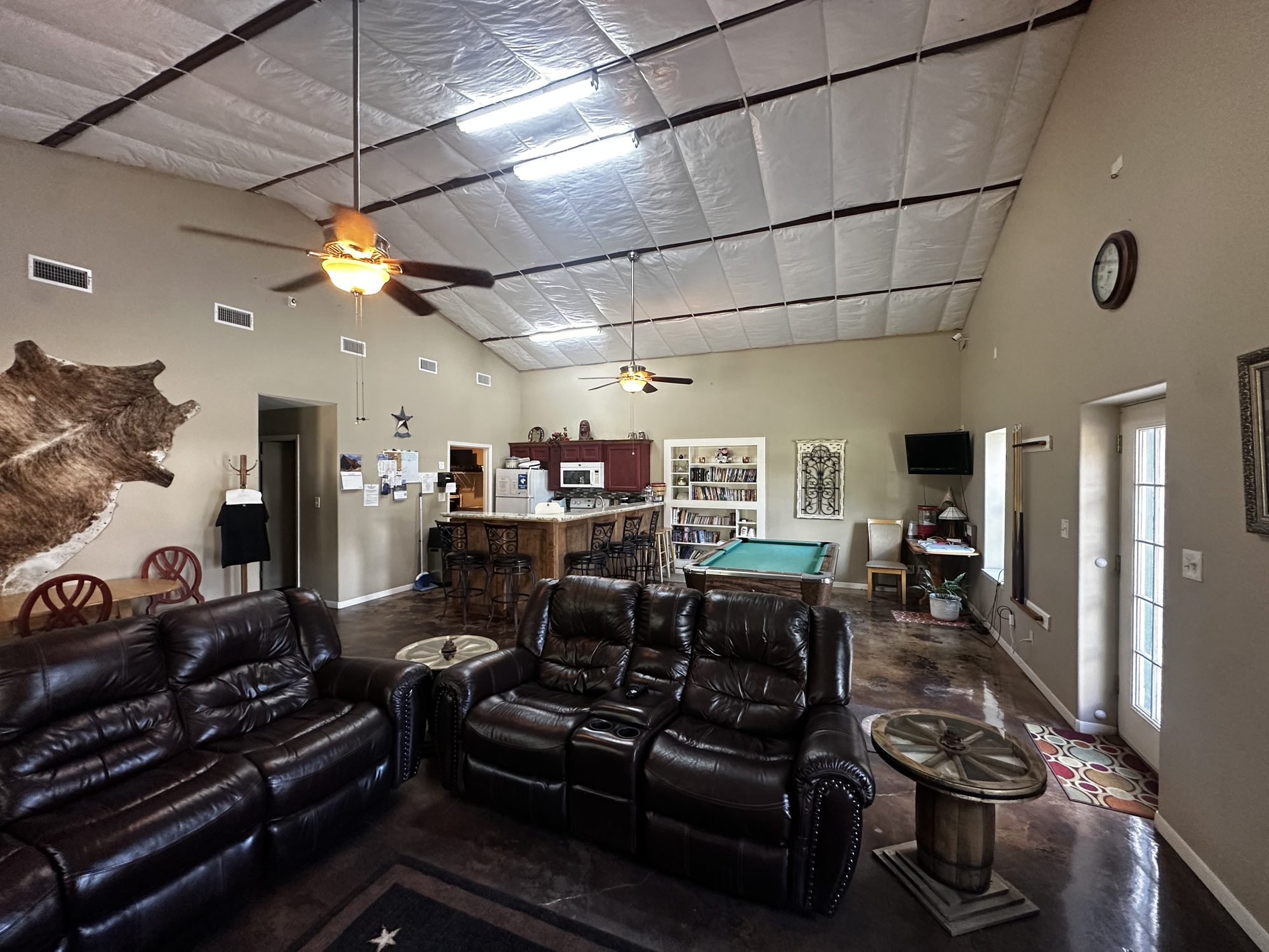 Clubhouse lounge with leather recliners